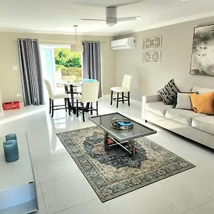 Modern Luxury 2-bedroom 2.5-bathroom Townhouse Negril